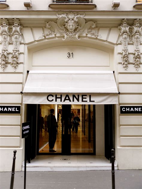 chanel parís|best chanel store in paris.